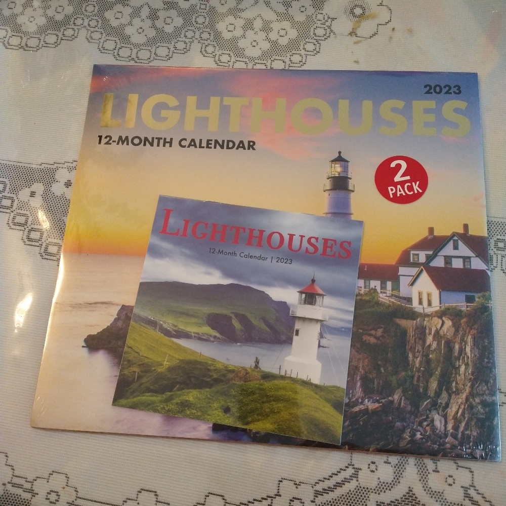 Bundle of 2 Calendars 2023 Light Houses, wall & desk